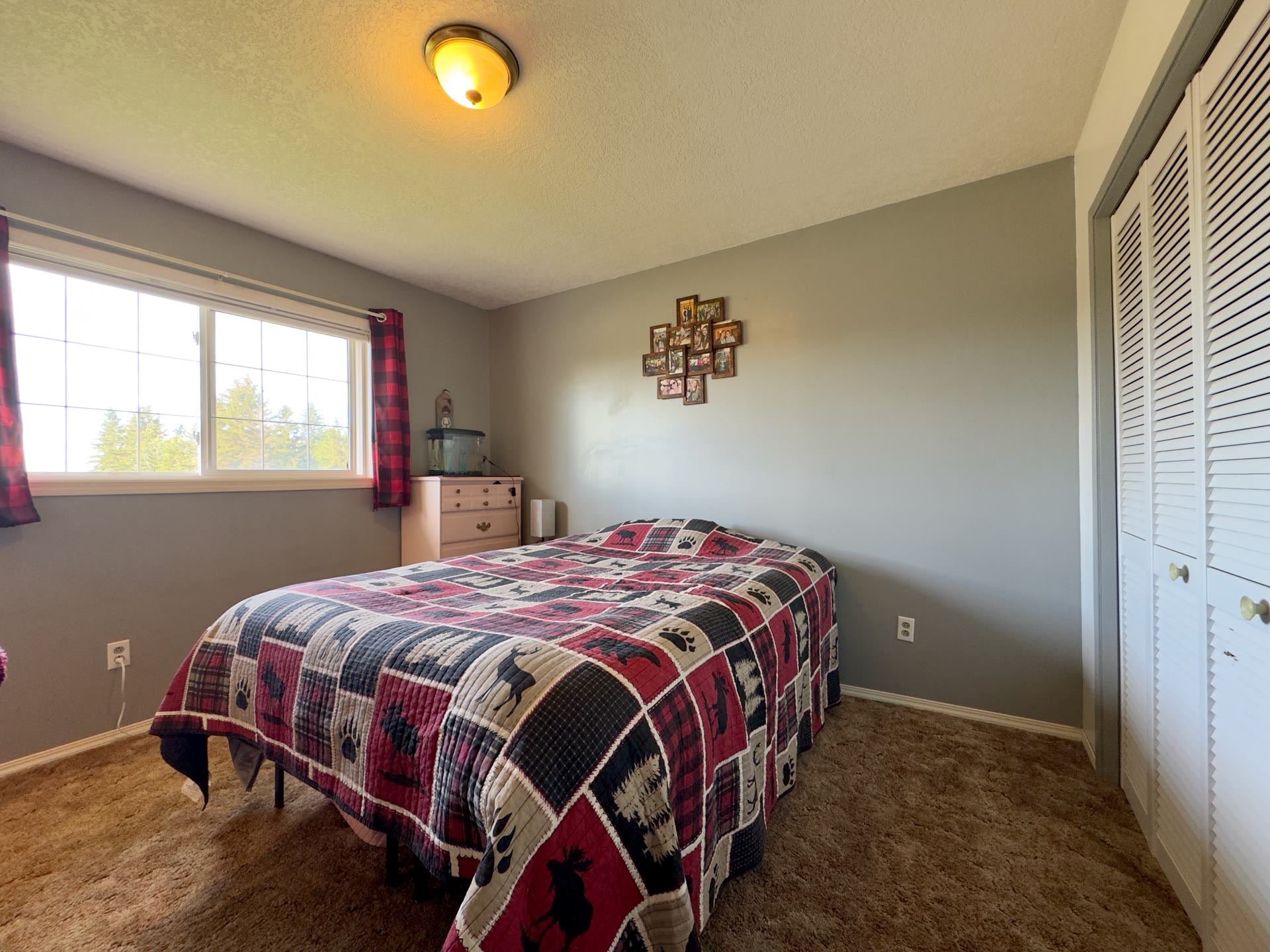 4844 47 Avenue property photo 16