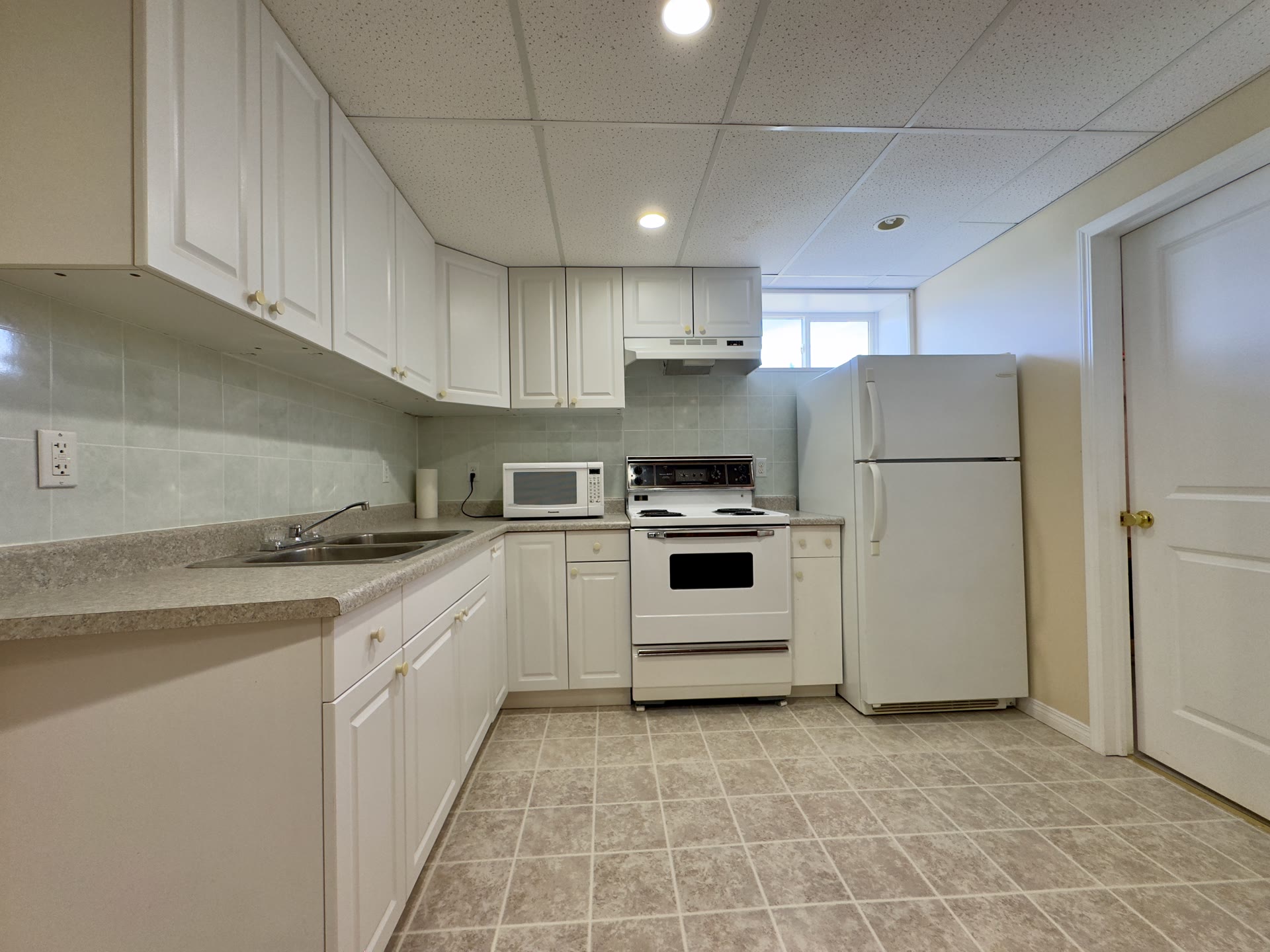 4844 47 Avenue property photo 21